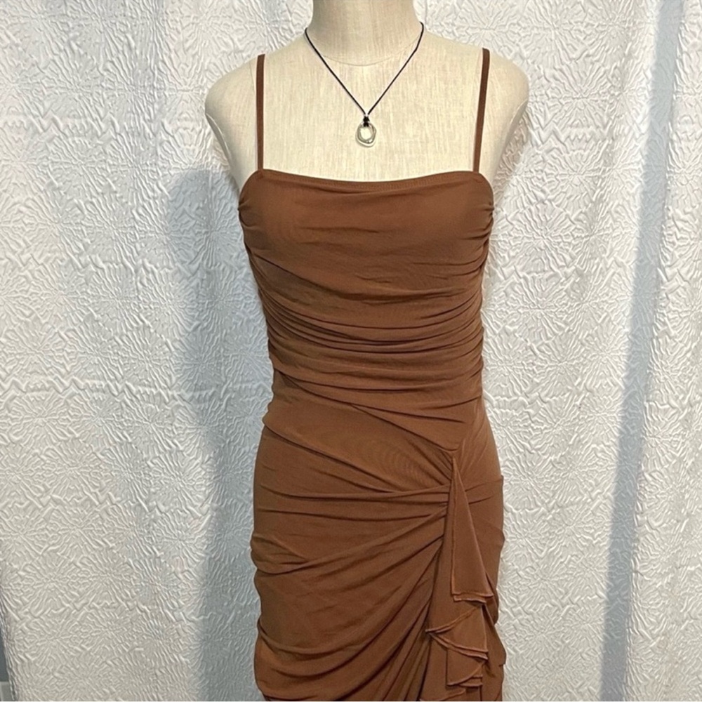 Chic Brown Ruched Midi Dress